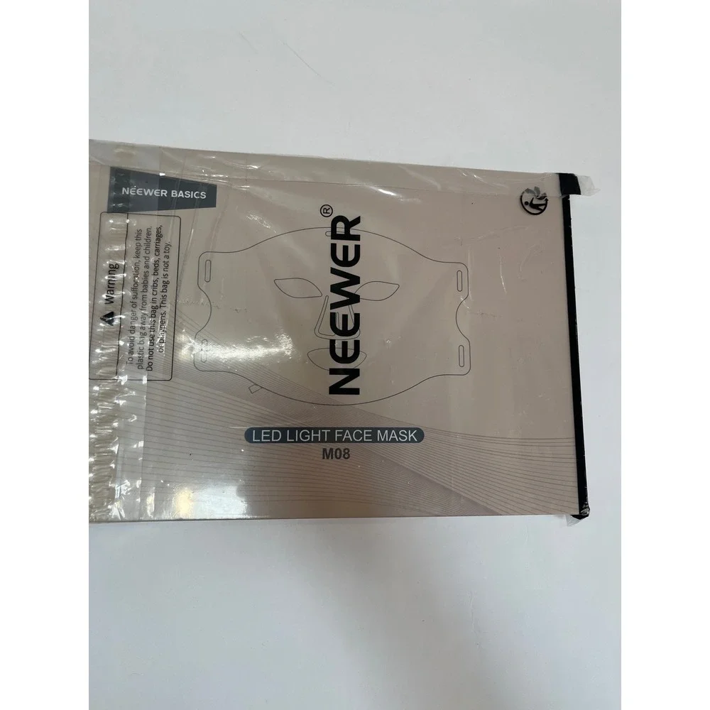 Neewer Basics LED Light Face Mask M08 Skincare Beauty Device Light Therapy